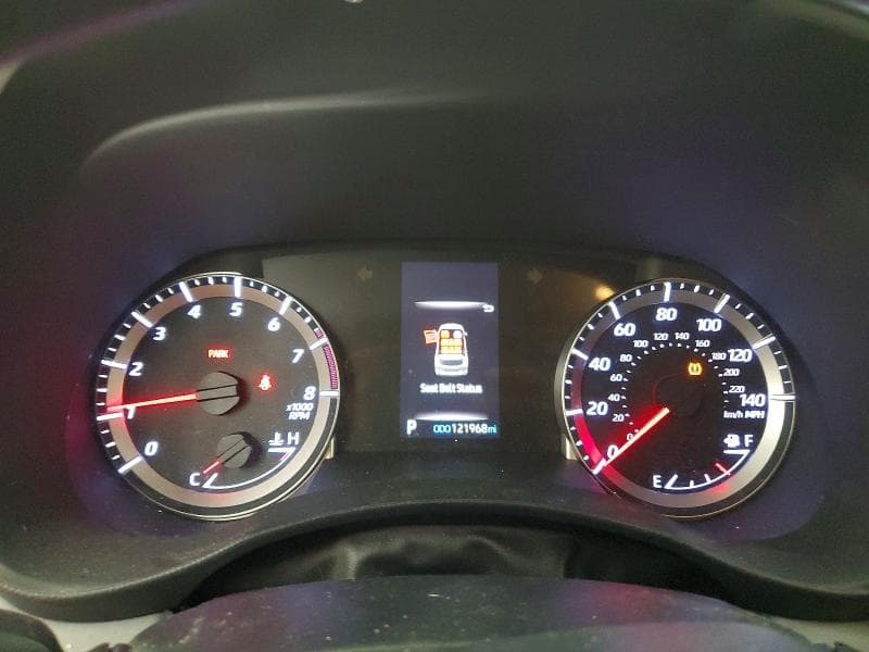 2020 TOYOTA HIGHLANDER L 9