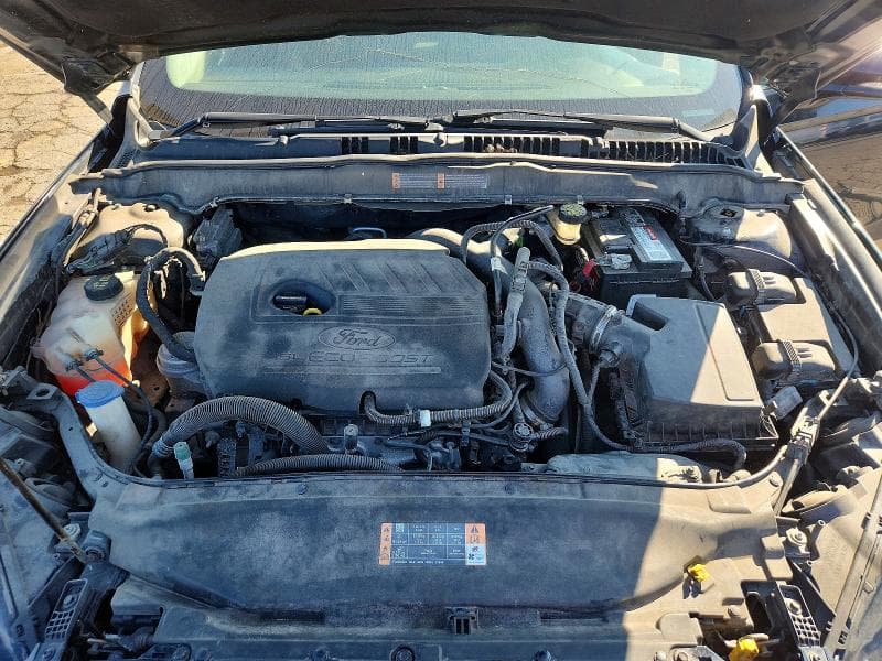 2017 FORD FUSION SE 11