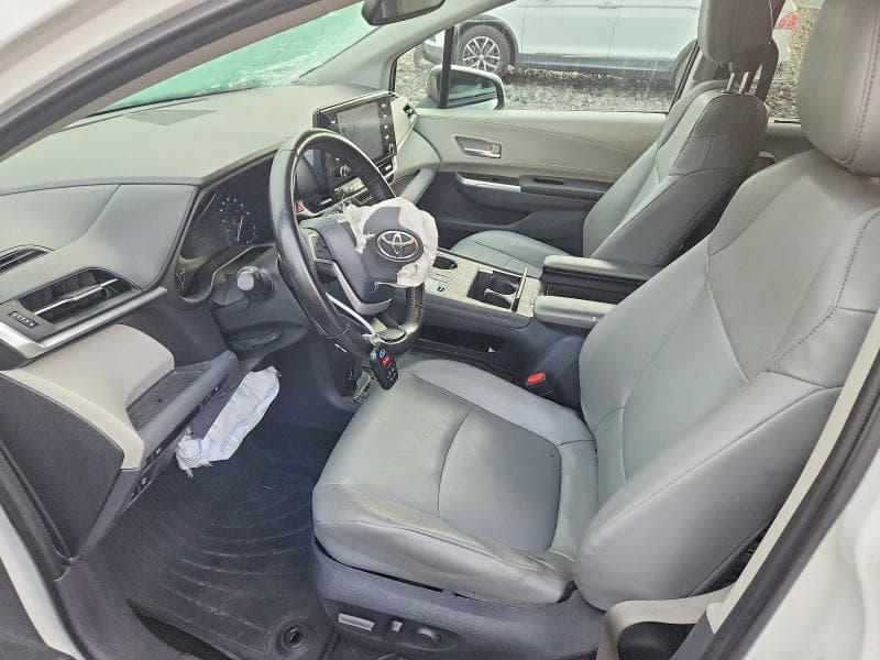 2024 TOYOTA SIENNA XLE 7-PASSENGER 7