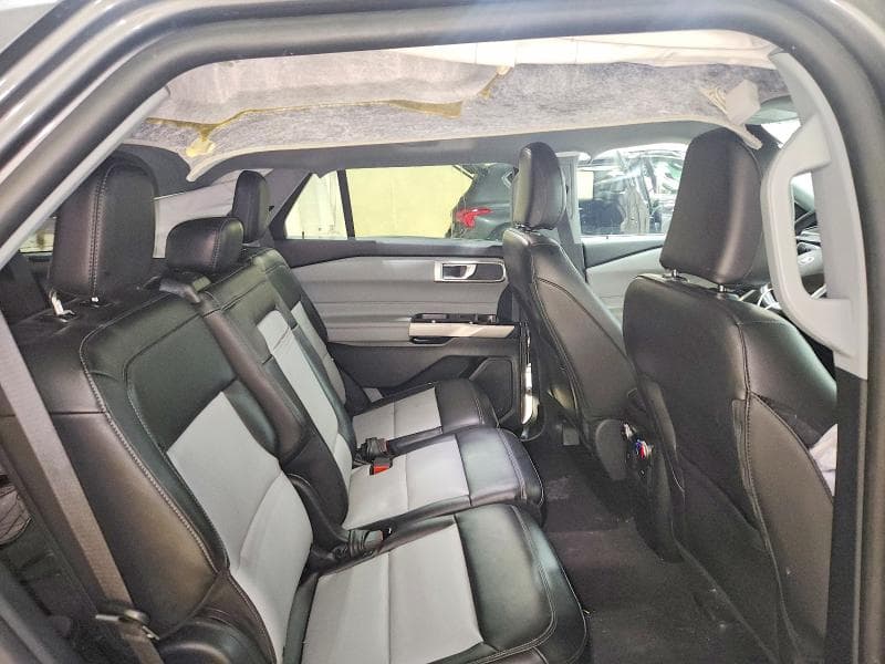 2023 FORD EXPLORER XLT 11