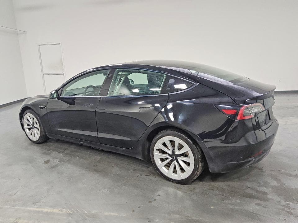 2022 TESLA MODEL 3 2