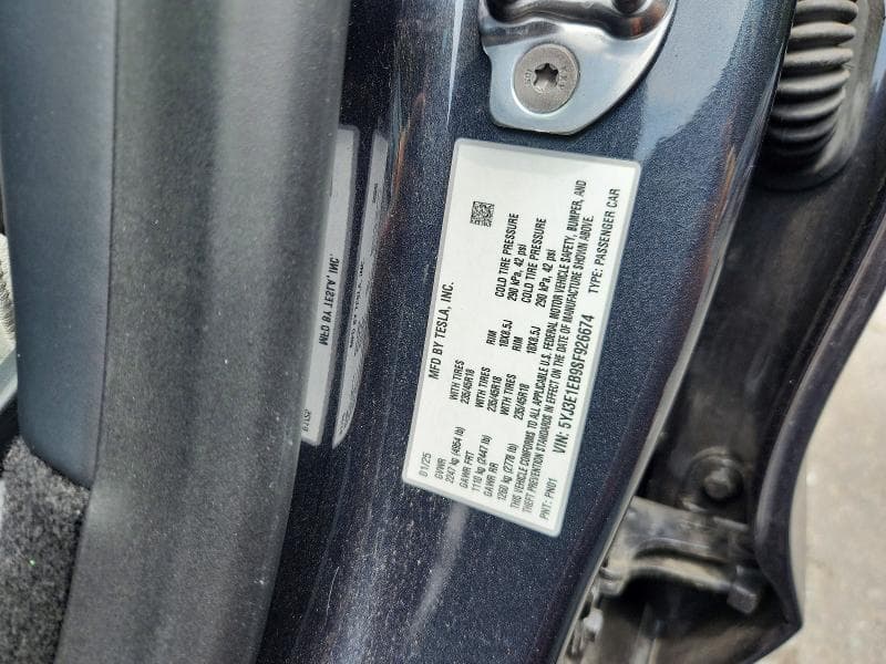 2025 TESLA MODEL 3 13