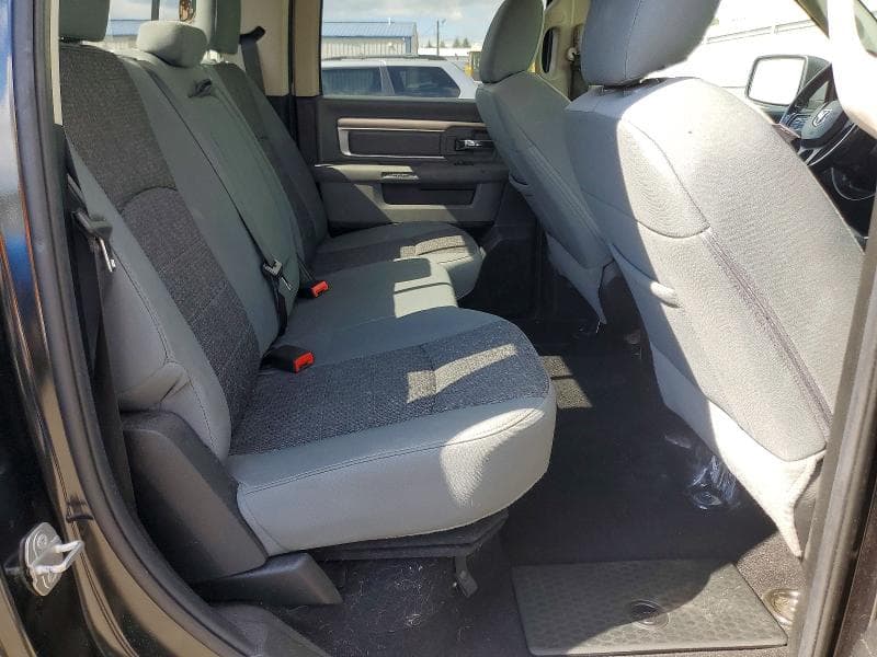 2018 RAM 1500 SLT 10