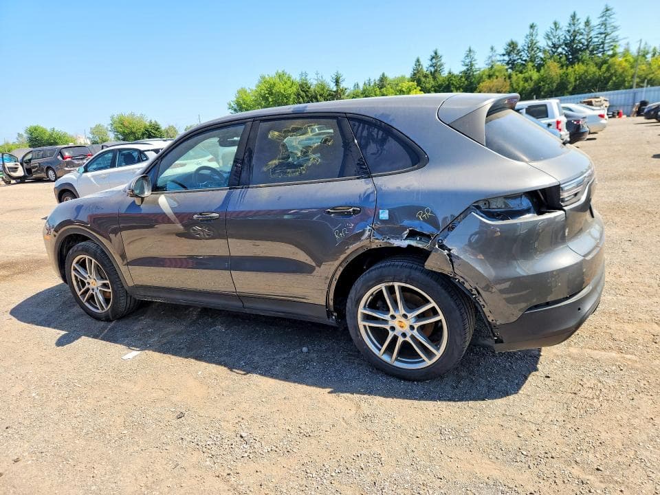 2019 PORSCHE CAYENNE 2