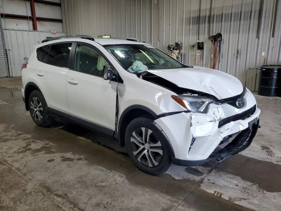 2018 TOYOTA RAV4 LE 4