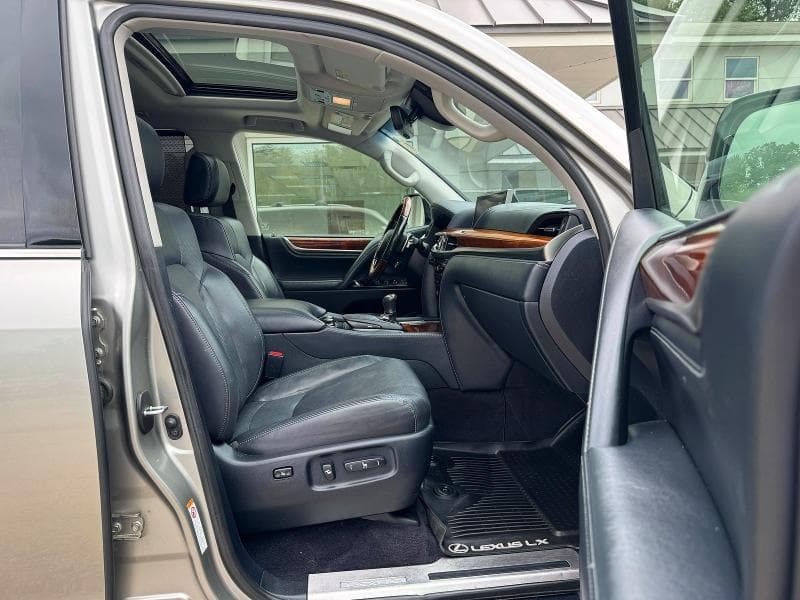 2018 LEXUS LX 570 5