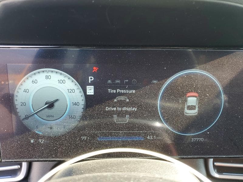 2024 HYUNDAI ELANTRA SEL 9