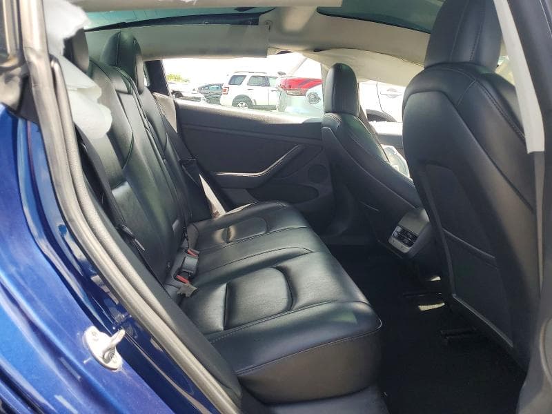2022 TESLA MODEL 3 10
