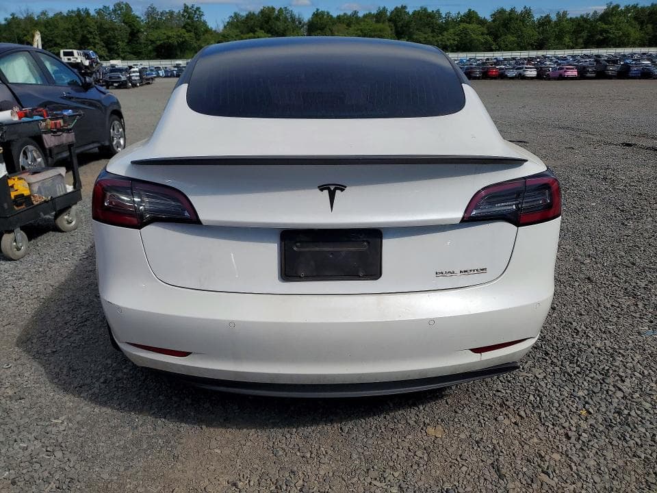 2019 TESLA MODEL 3 6