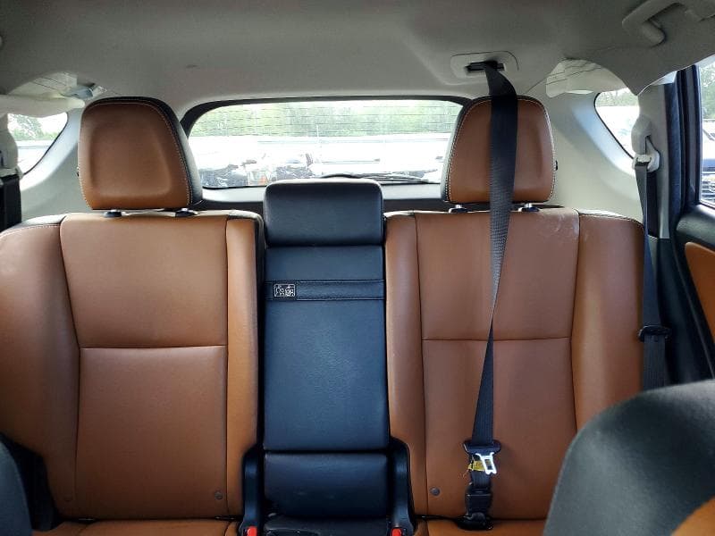 2018 TOYOTA RAV4 HV LIMITED 10