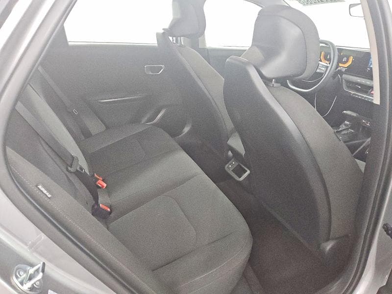 2026 KIA K4 LXS 10