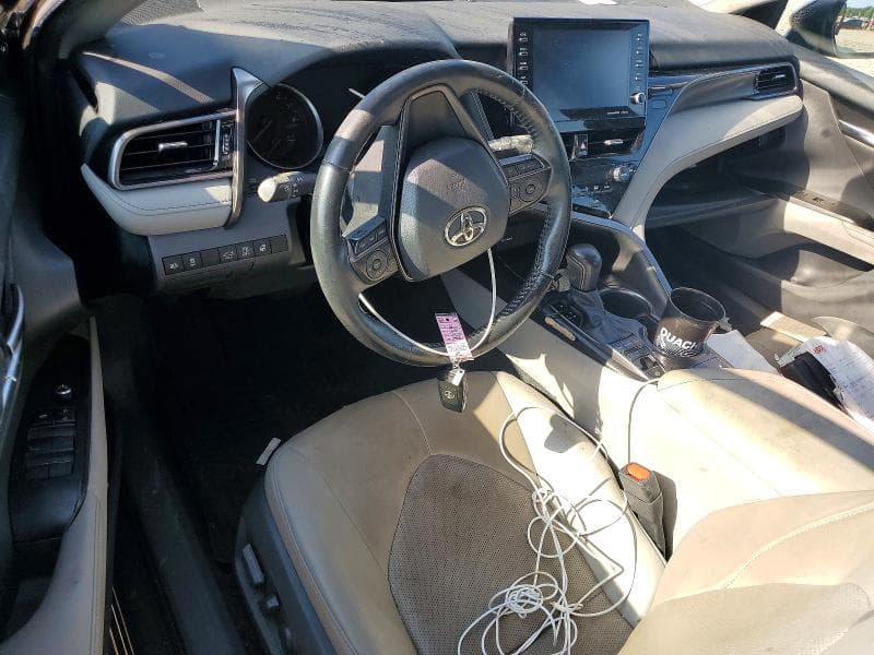 2021 TOYOTA CAMRY XSE 8