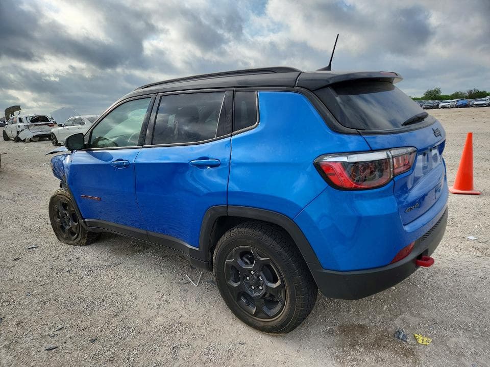 2023 JEEP COMPASS TRAILHAWK 2