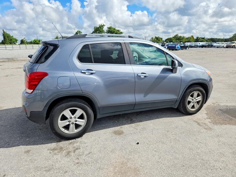 2019 CHEVROLET TRAX 1LT 3