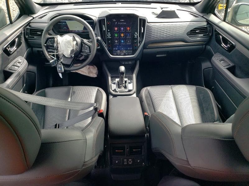 2025 SUBARU FORESTER TOURING 8
