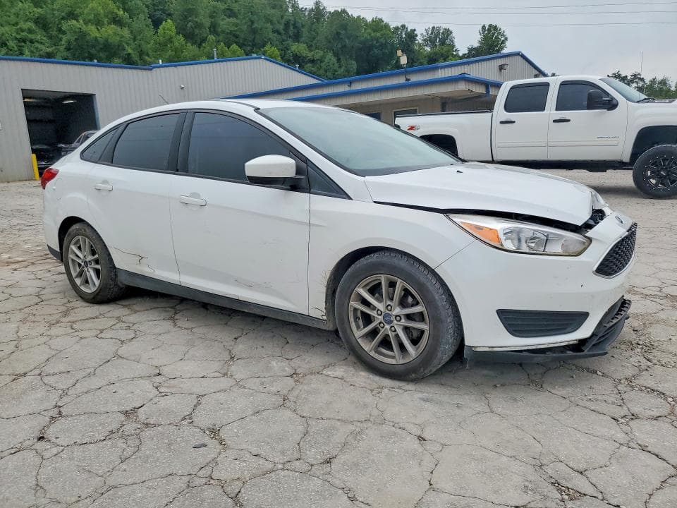 2018 FORD FOCUS SE 4