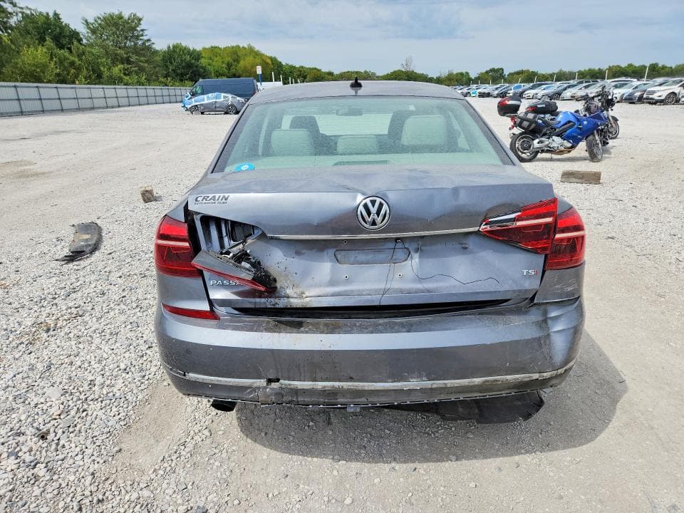 2017 VOLKSWAGEN PASSAT SE 6