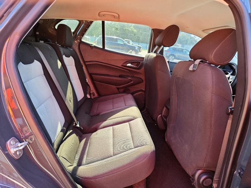 2025 CHEVROLET TRAX LS 11