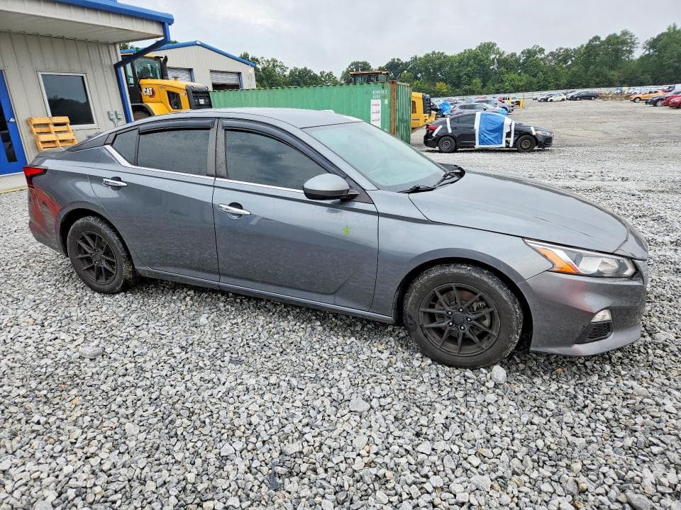 2019 NISSAN ALTIMA S 4