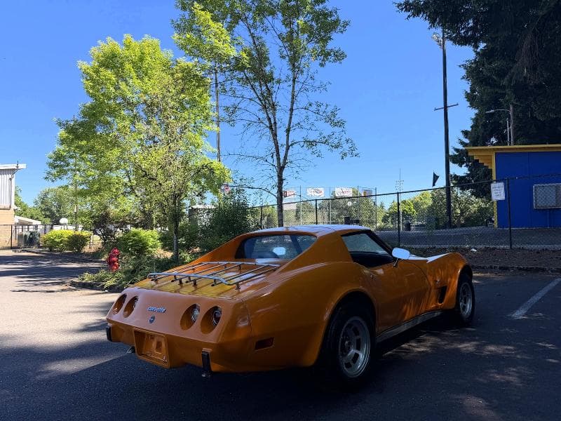 1977 CHEVROLET CORVETTE 4