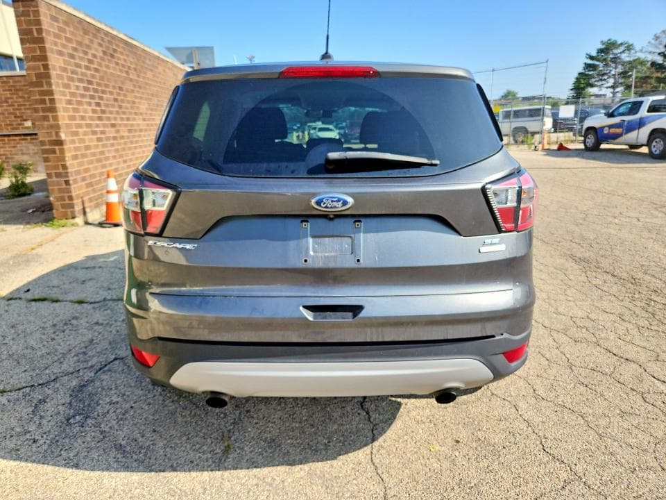 2017 FORD ESCAPE SE 6