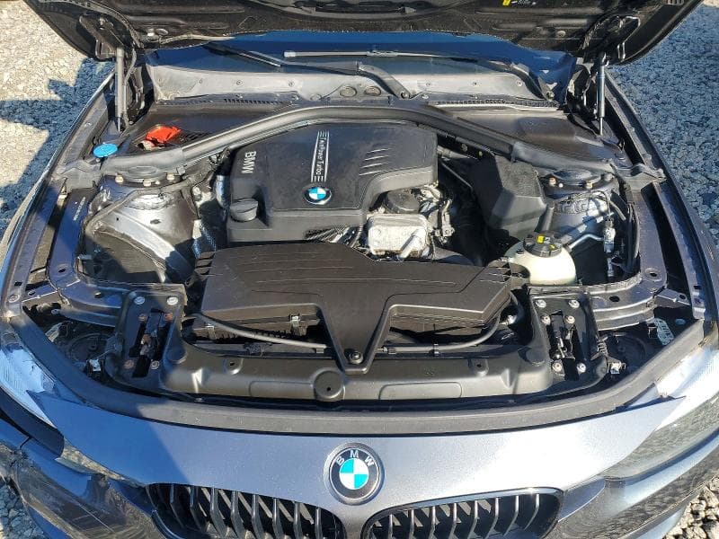 2017 BMW 320 XI 11