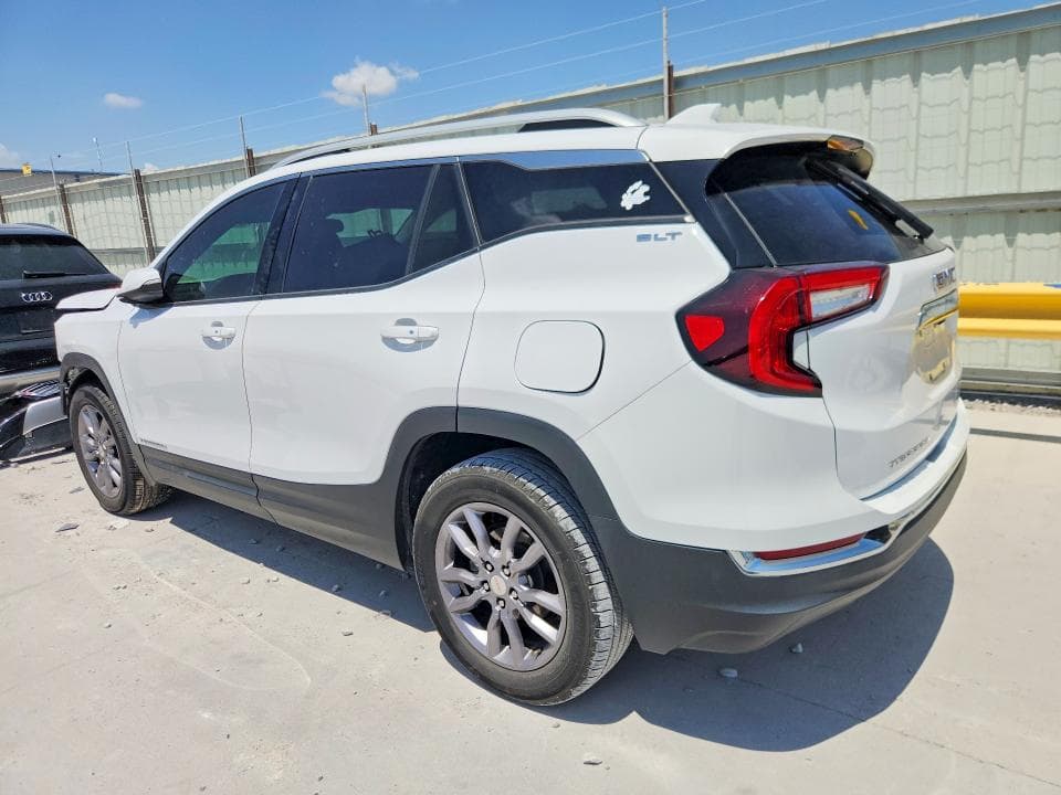 2023 GMC TERRAIN SLT 2