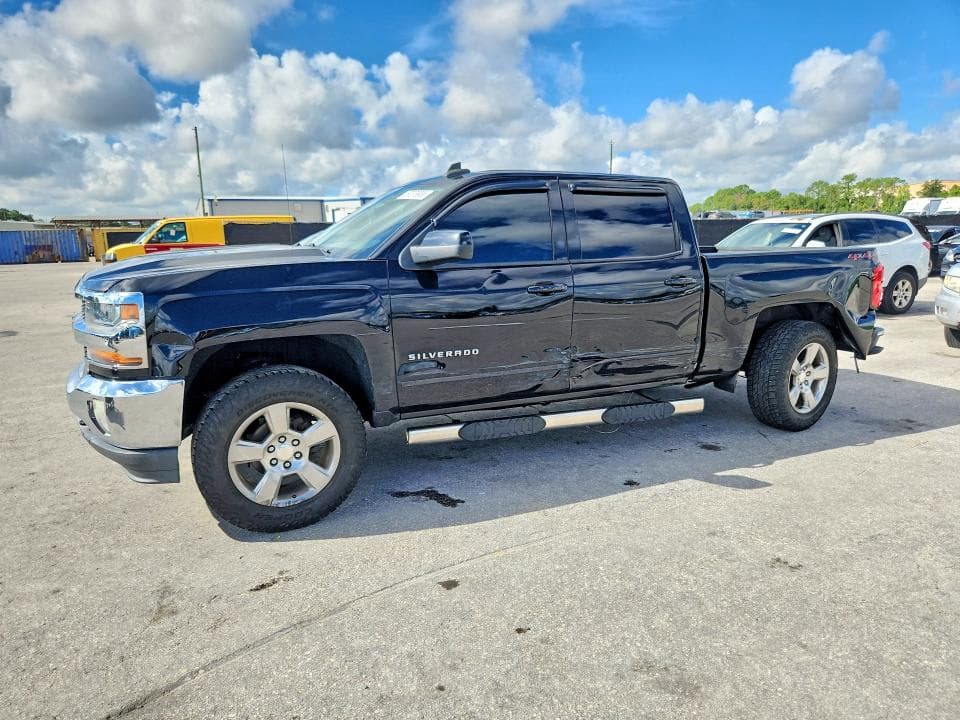 2018 CHEVROLET SILVERADO K1500 LT - 1
