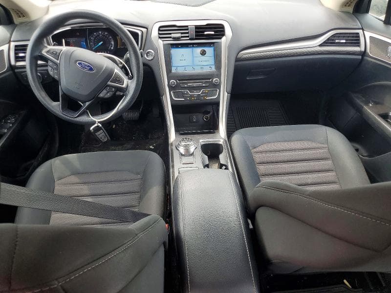 2017 FORD FUSION SE 8