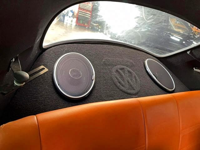 1984 VOLKSWAGEN BUG 13