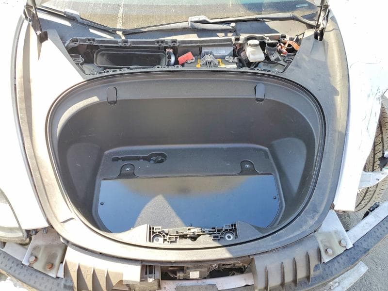 2018 TESLA MODEL 3 11