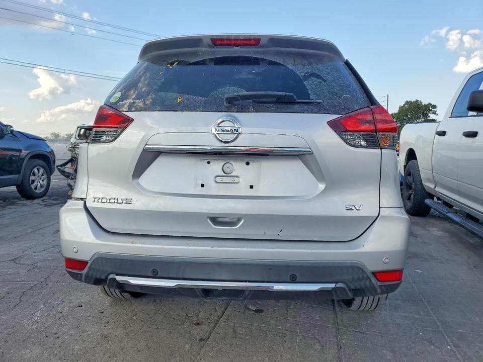 2019 NISSAN ROGUE SV 6