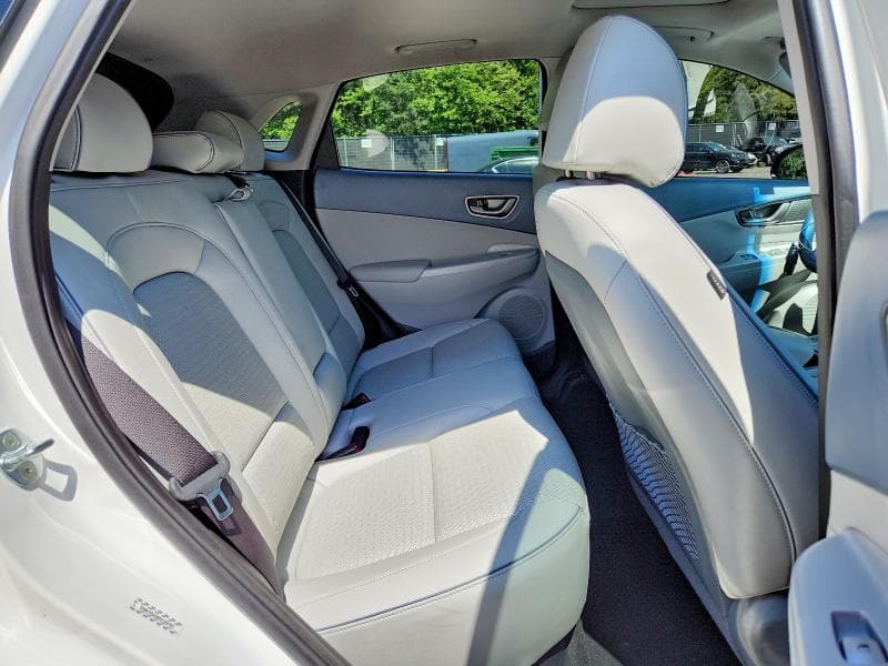 2021 HYUNDAI KONA LIMITED 11