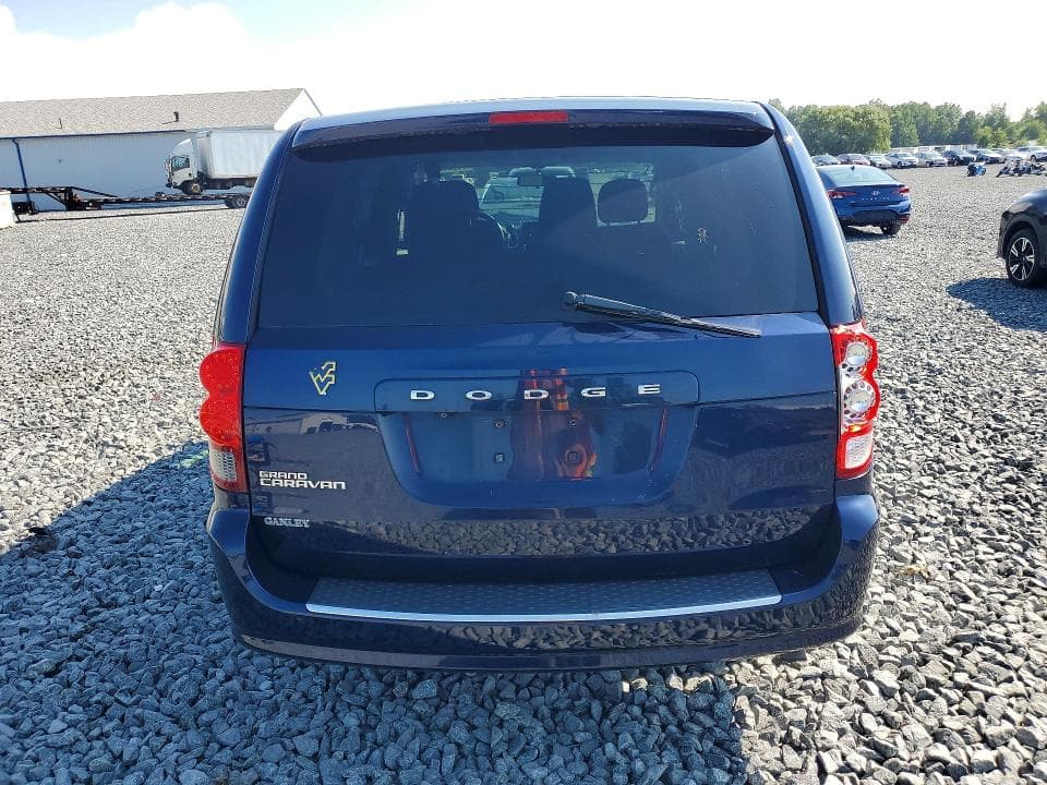 2017 DODGE GRAND CARAVAN SE 6