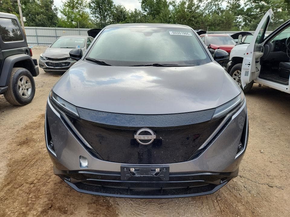 2025 NISSAN ARIYA EVOLVE+ E-4ORCE 5