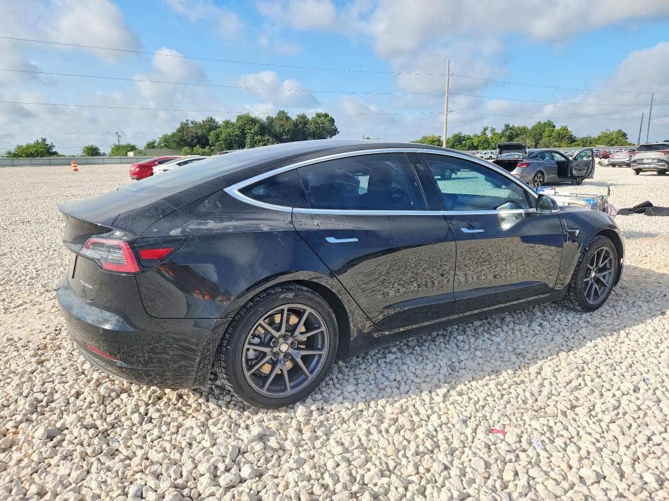 2019 TESLA MODEL 3 3