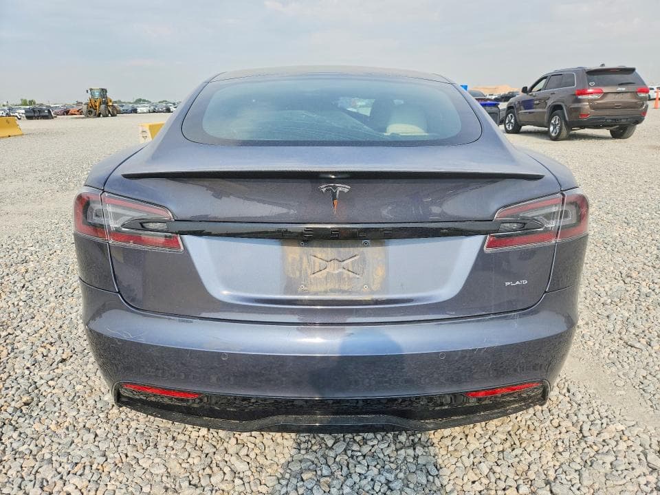 2021 TESLA MODEL S 6