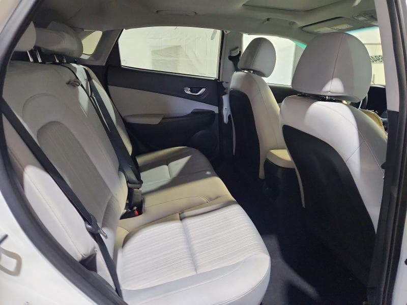 2023 HYUNDAI KONA SEL 11