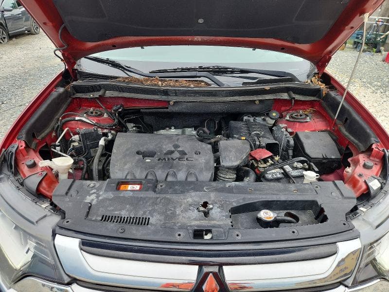 2018 MITSUBISHI OUTLANDER ES 12