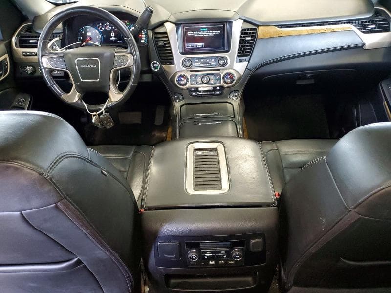 2017 GMC YUKON XL DENALI 8