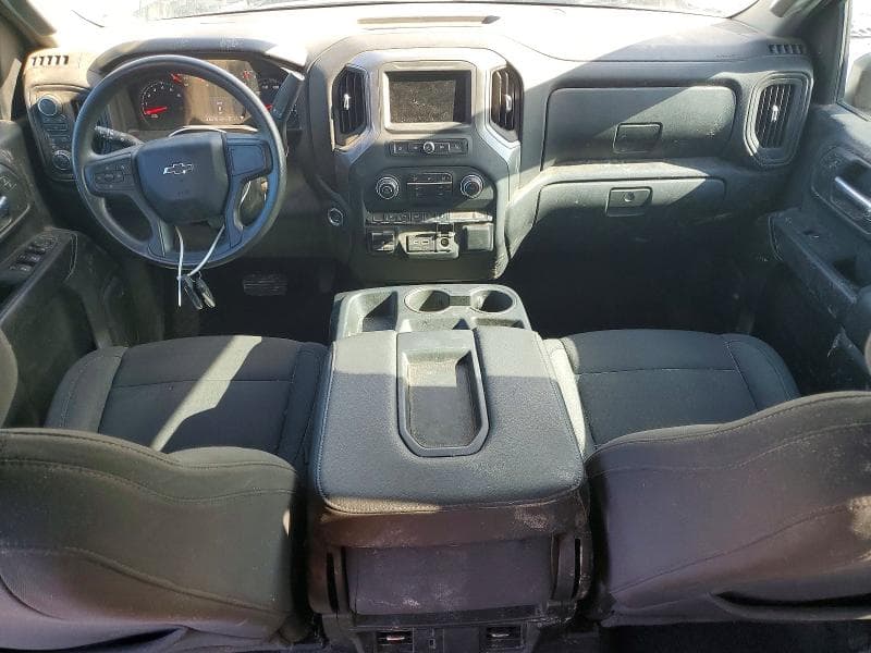 2025 CHEVROLET SILVERADO K2500 CUSTOM 8