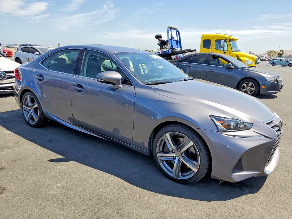 2017 LEXUS IS 200T 4