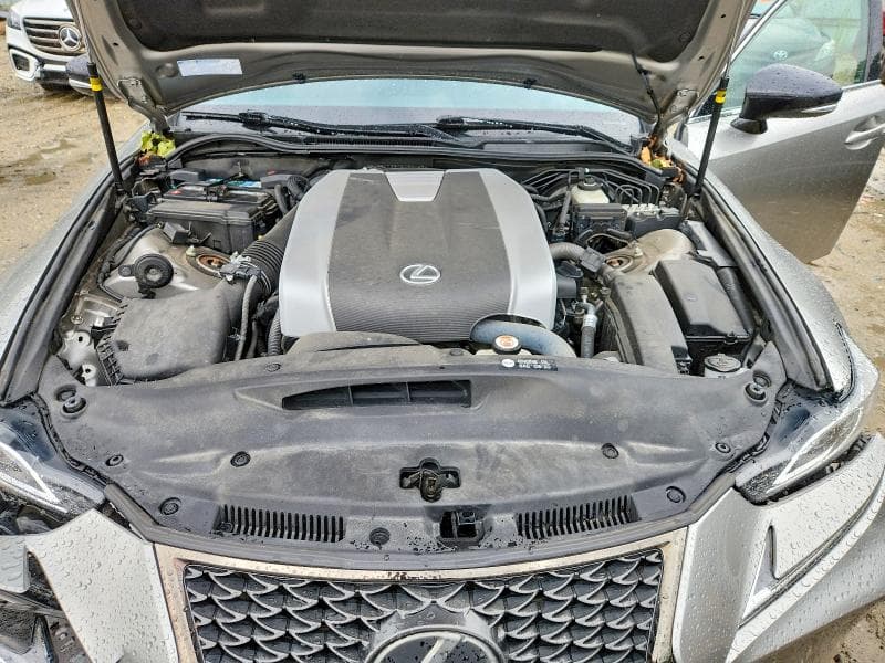 2019 LEXUS IS 300 11