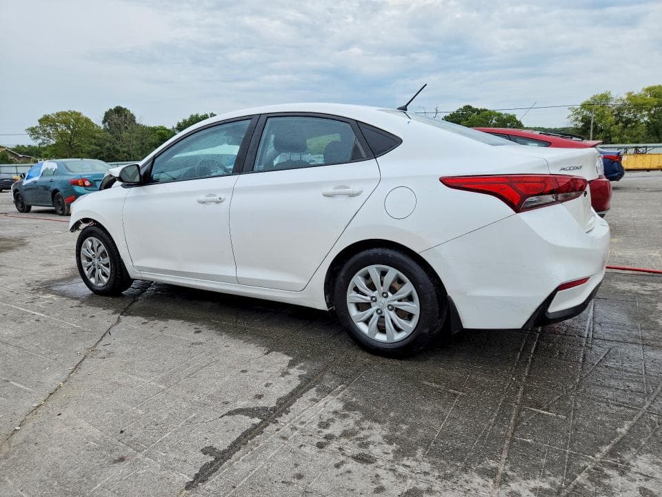 2020 HYUNDAI ACCENT SE 2