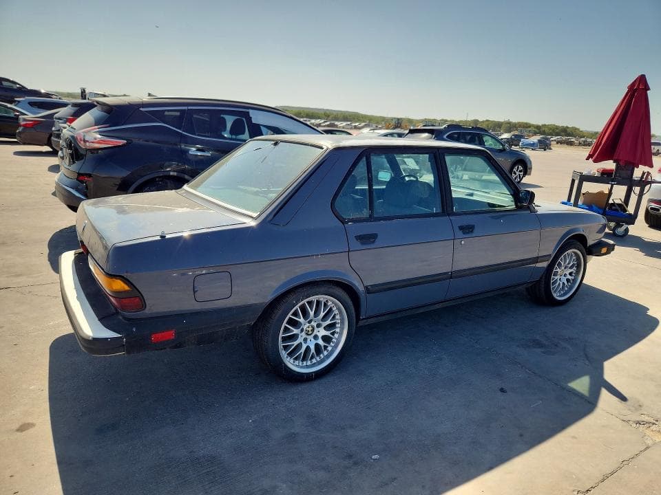 1984 BMW 528 E 3