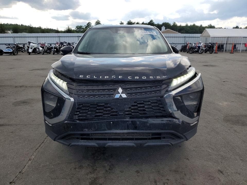 2022 MITSUBISHI ECLIPSE CROSS ES 5