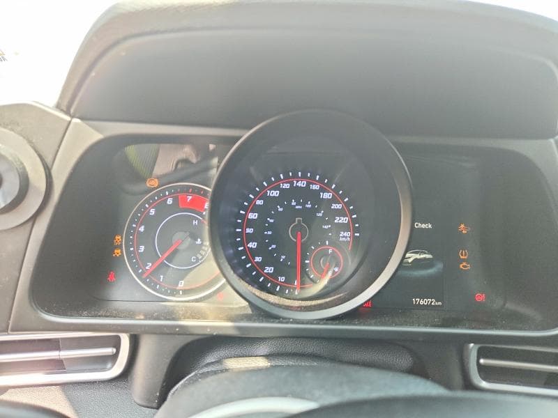 2021 HYUNDAI ELANTRA SEL 9