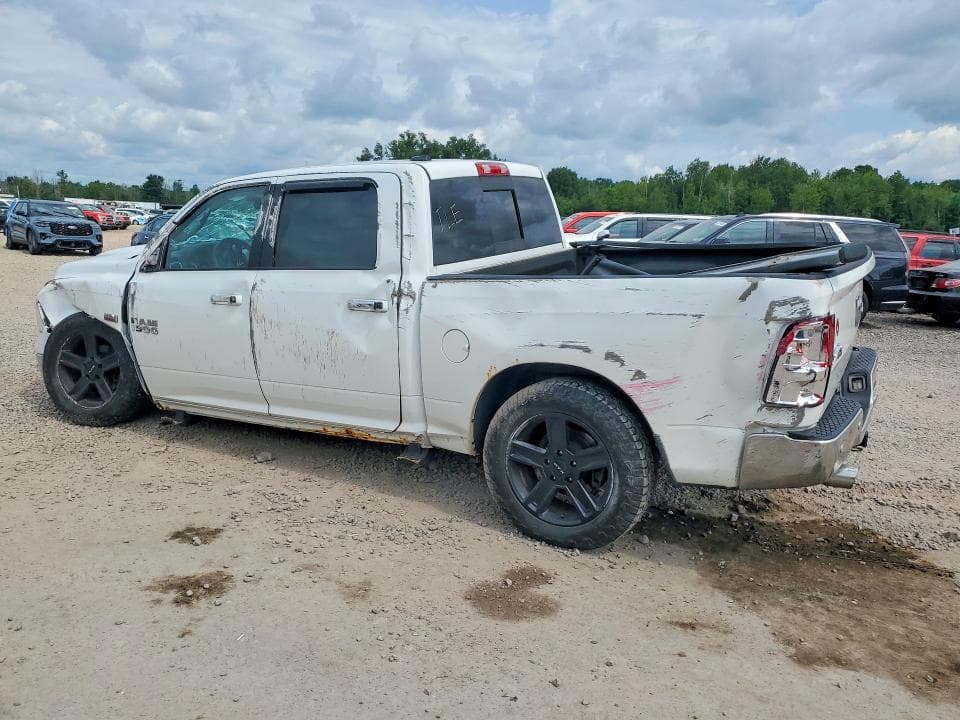 2017 RAM 1500 SLT 2