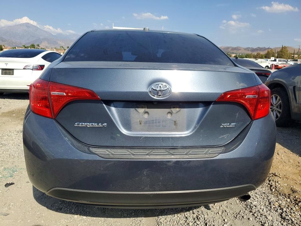 2018 TOYOTA COROLLA XLE 6