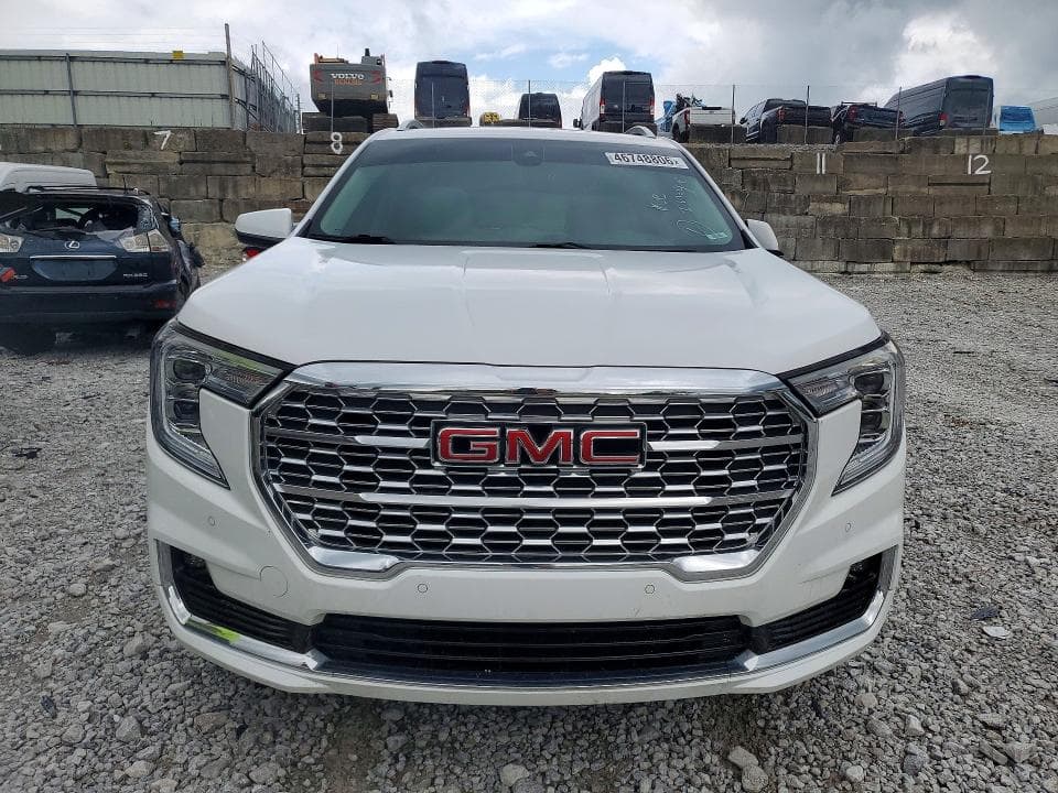2023 GMC TERRAIN DENALI 5